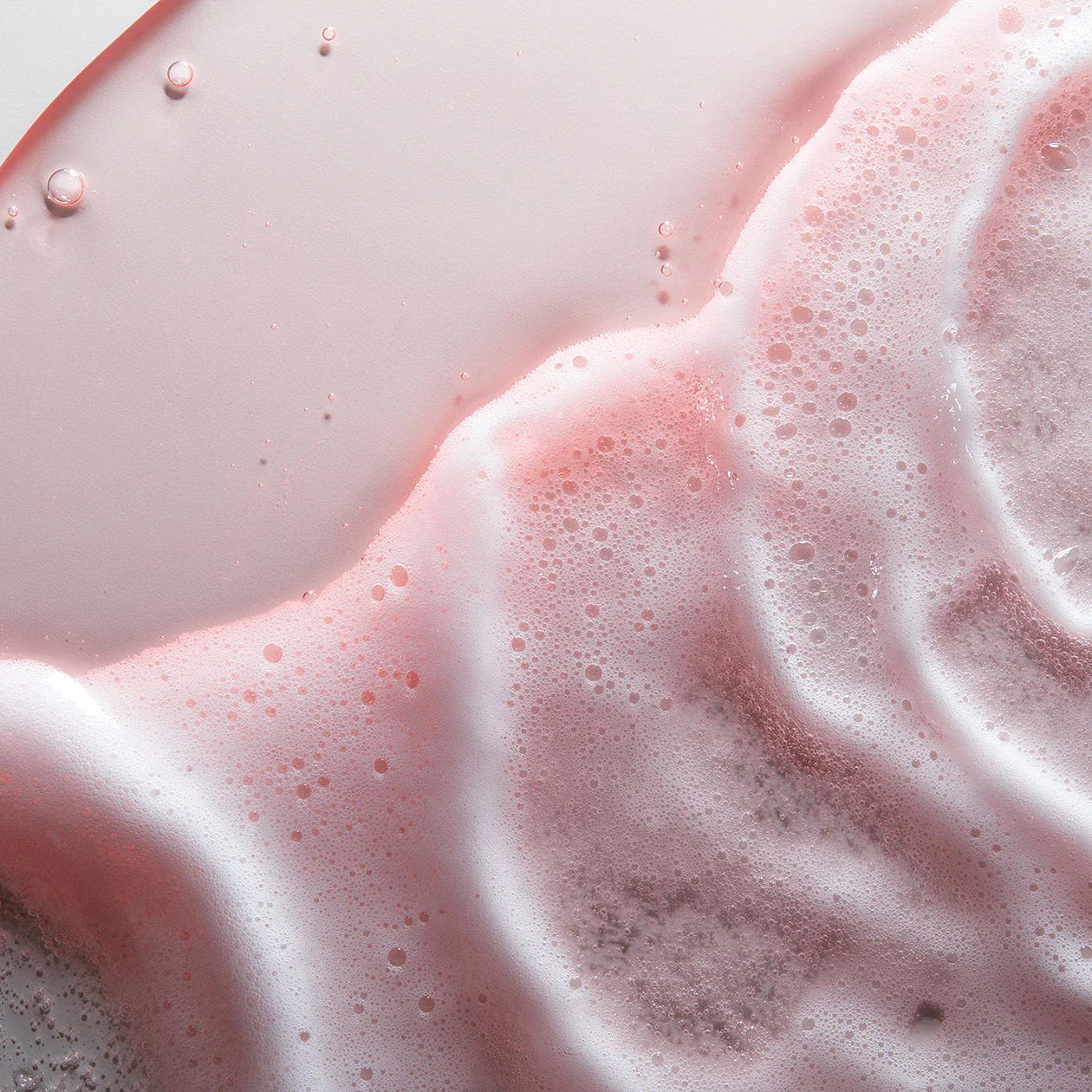 FOAMING GEL